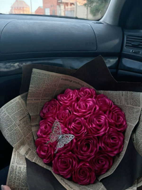 ⁦باقات فاخرة كبيرة – لمسات من الأناقة والرقي⁩ - الصورة ⁦12⁩