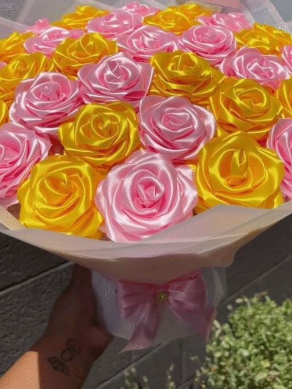 ⁦باقات فاخرة كبيرة – لمسات من الأناقة والرقي⁩ - الصورة ⁦16⁩
